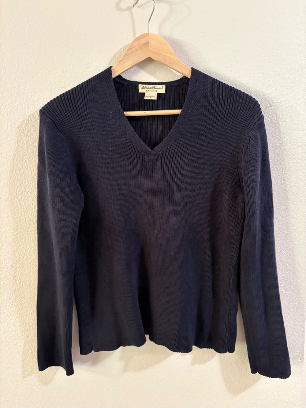 90s Coastal Grandma Black Ribbed Cotton V-Neck Eddie Bauer Small